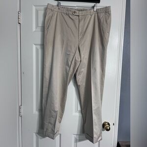 HILTL Men’s Beige/Tan Pants Flat Front Trousers 42 x 29.5 Work Travel Cuffed Hem